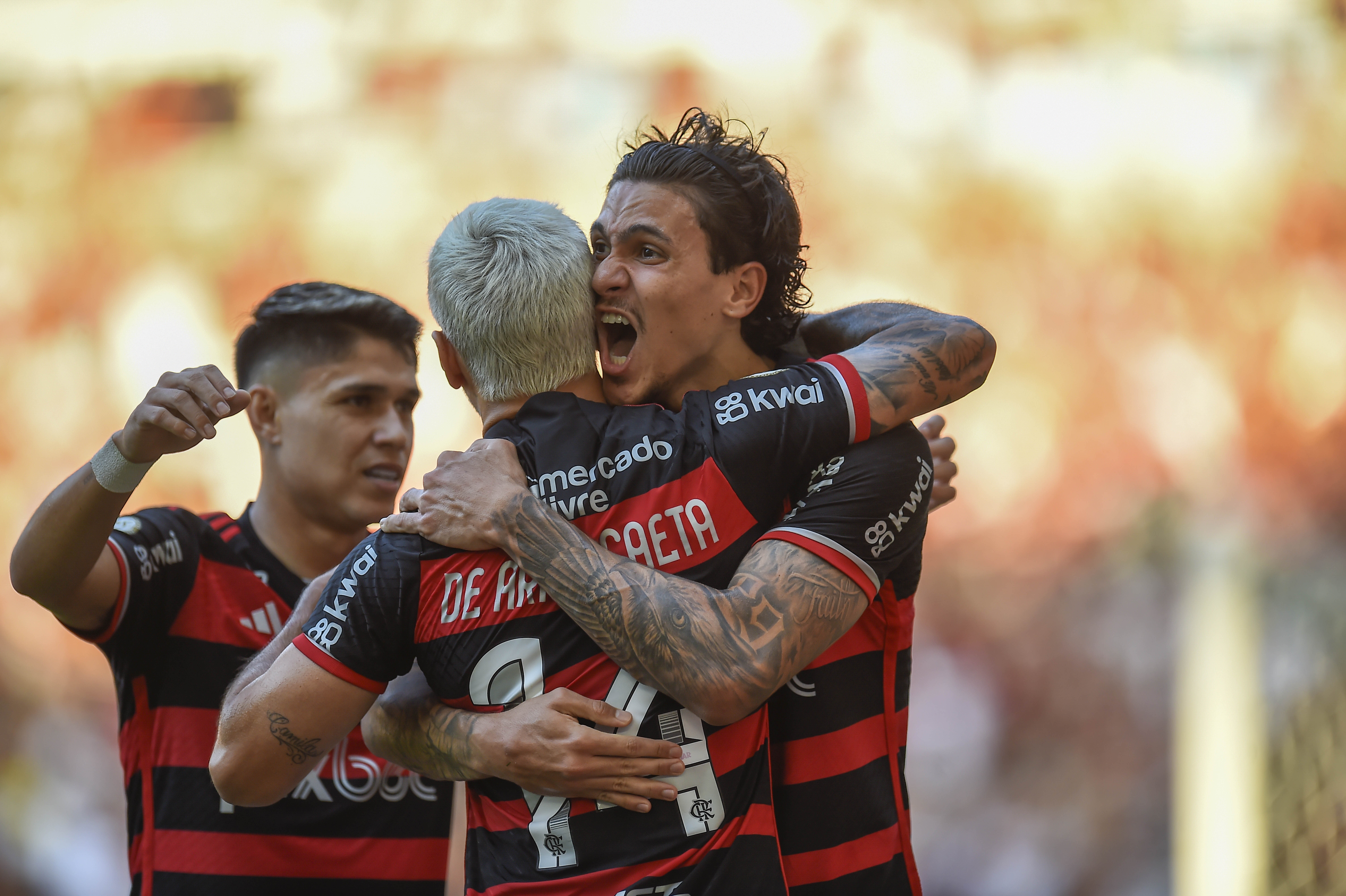 Contra o Racing, Flamengo deve repetir trio com mais participações em gols do time na temporada