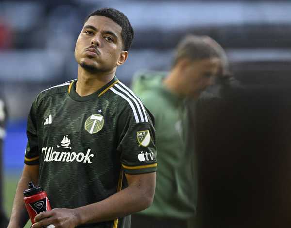 EVANDER QUER VOLTAR AO BRASIL! Insatisfeito nos EUA, meia busca nova chance para chegar à Seleção!