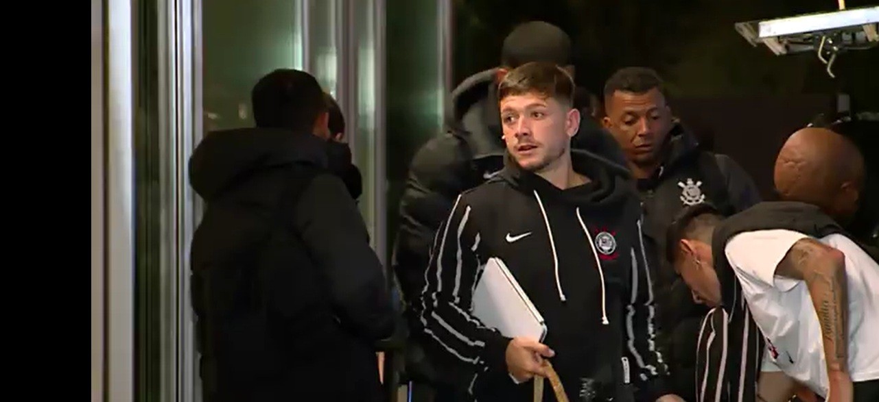 Sem Yuri Alberto, Corinthians chega à Argentina para jogo da Libertadores; veja relacionados