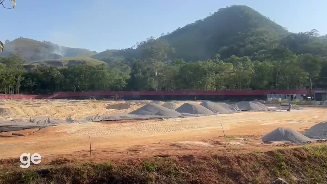 Confira avanço das obras do Flamengo por miniestádio no Ninho