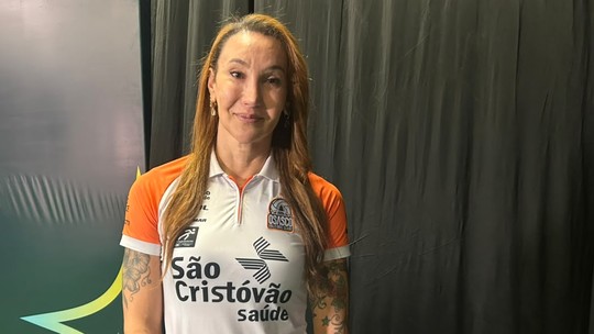 Tifanny entra na Justiça para jogar Supercopa e Superliga