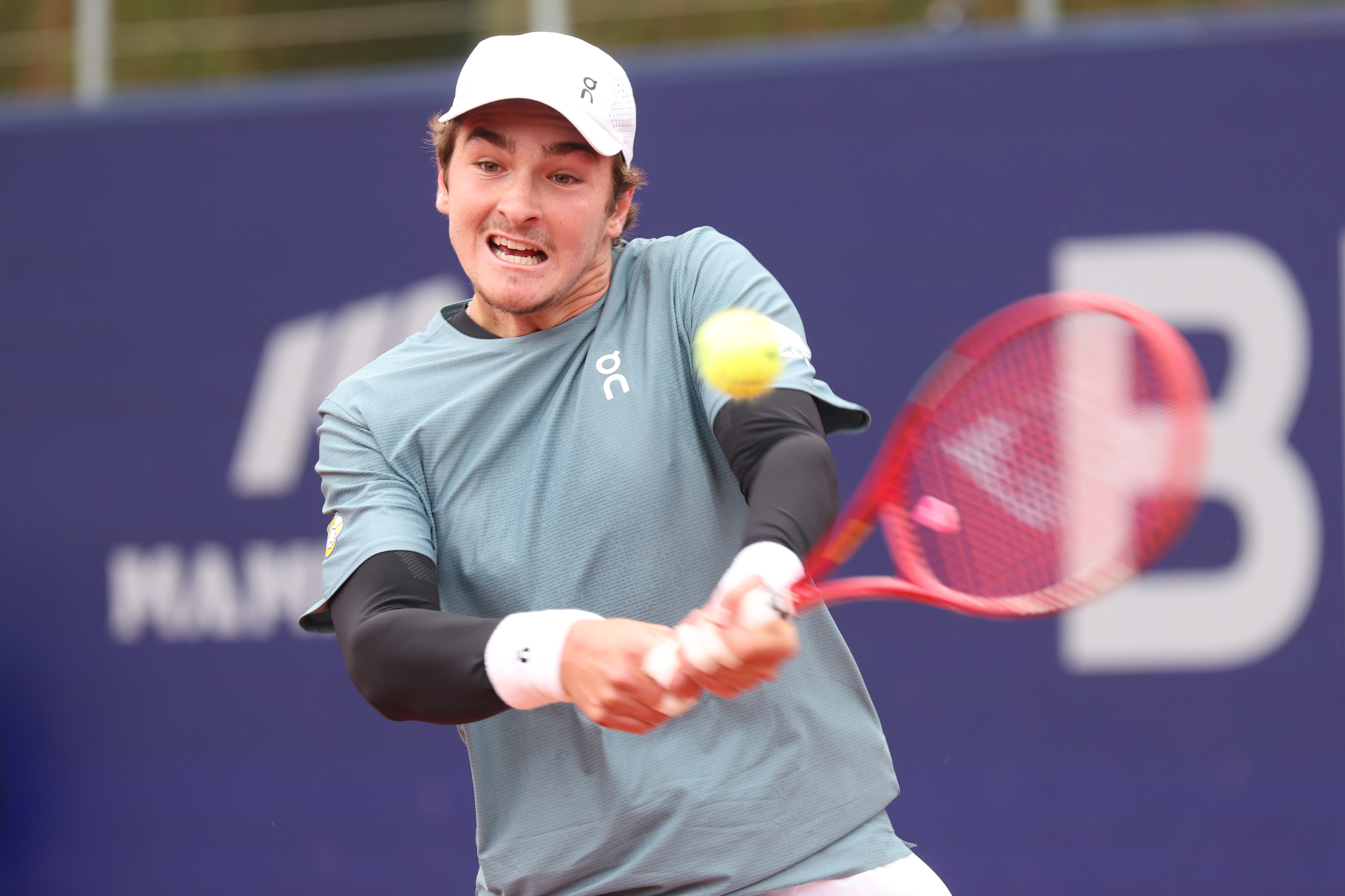 Confira como foi a vitória de João sobre Arthur Rinderknech