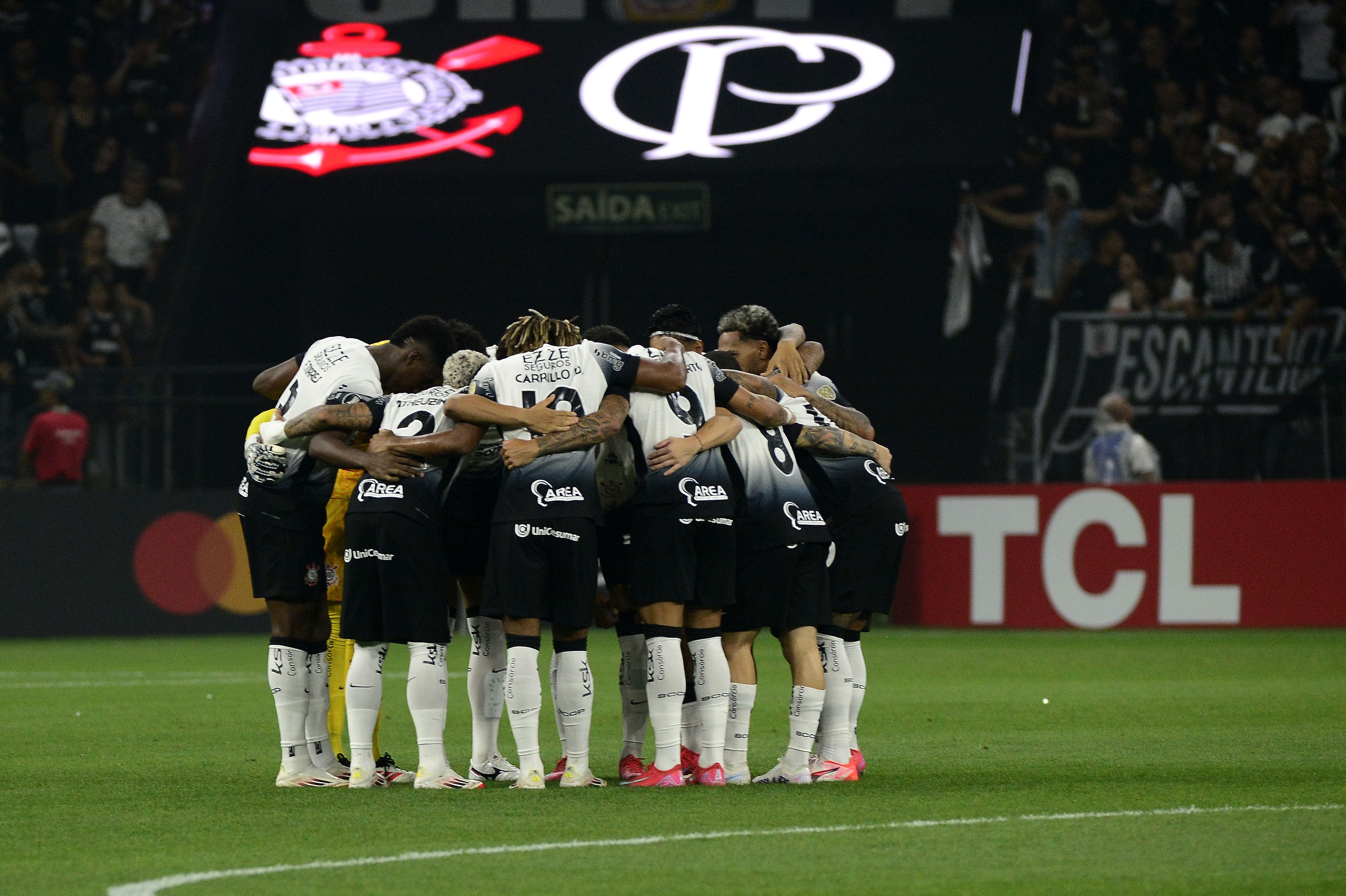 Corinthians luta, mas é eliminado da Libertadores: confira as notas dos jogadores