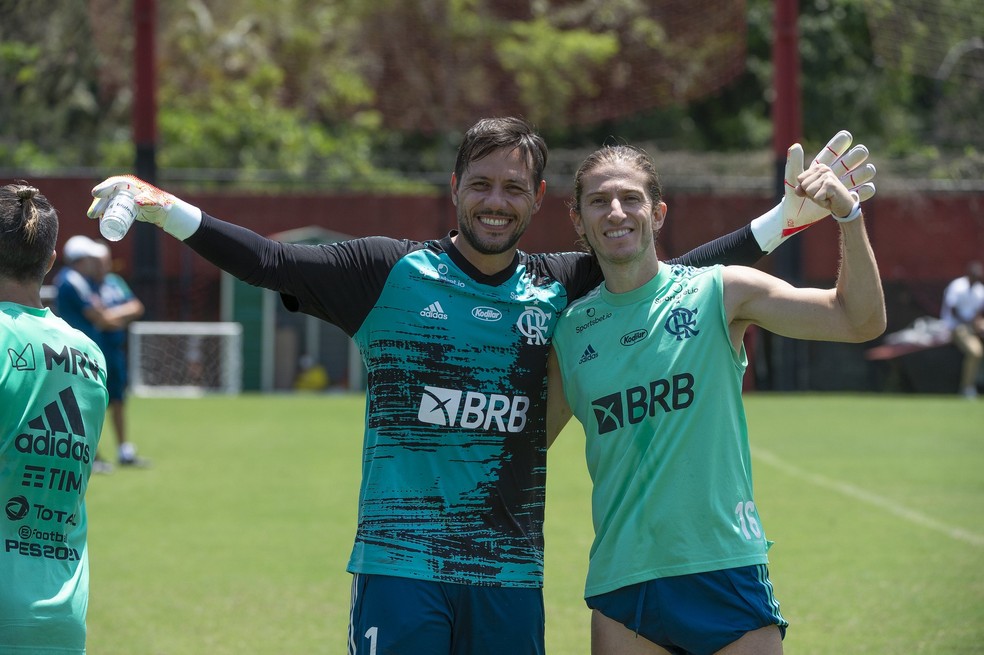 Diego Alves e Filipe Luís foram multicampeões pelo Flamengo — Foto: Alexandre Vidal / Flamengo