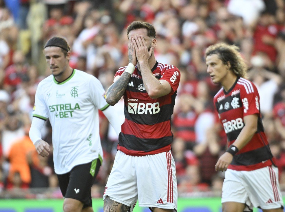 Léo Pereira em Flamengo x América-MG — Foto: André Durão