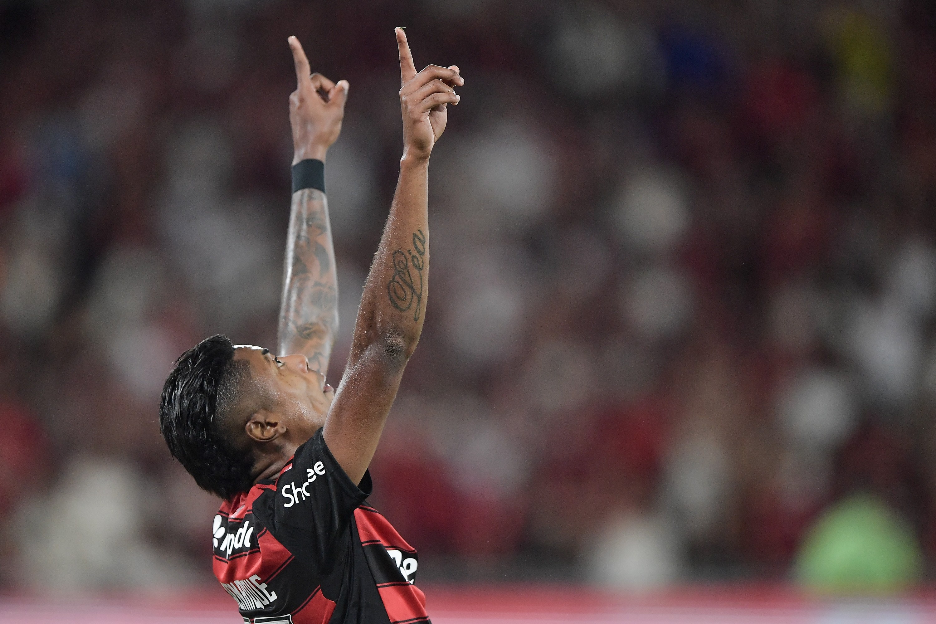 Bruno Henrique encerra jejum pelo Flamengo; veja jogos em que atacante foi decisivo em 2025