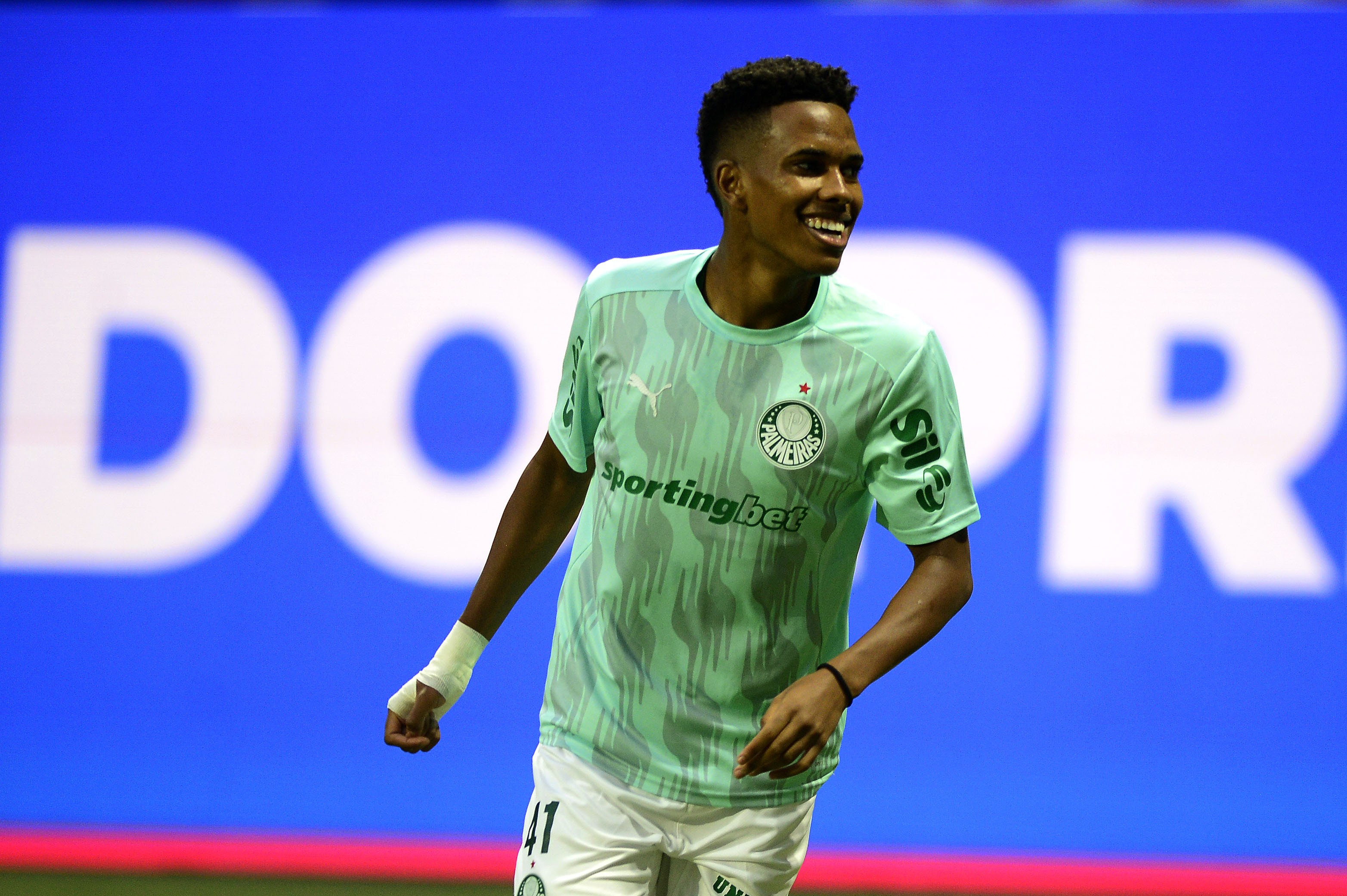 Palmeiras organiza voos fretados para ter convocados na final do Paulista