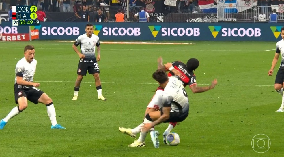 REFORÇOS! Corinthians obtém efeito suspensivo para Yuri Alberto e Cacá: retornos no Brasileirão.