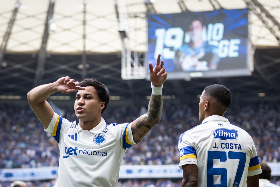Kaio Jorge comemora gol em dia de est�dio cheio no Mineir�o � Foto: Gustavo Aleixo/Cruzeiro