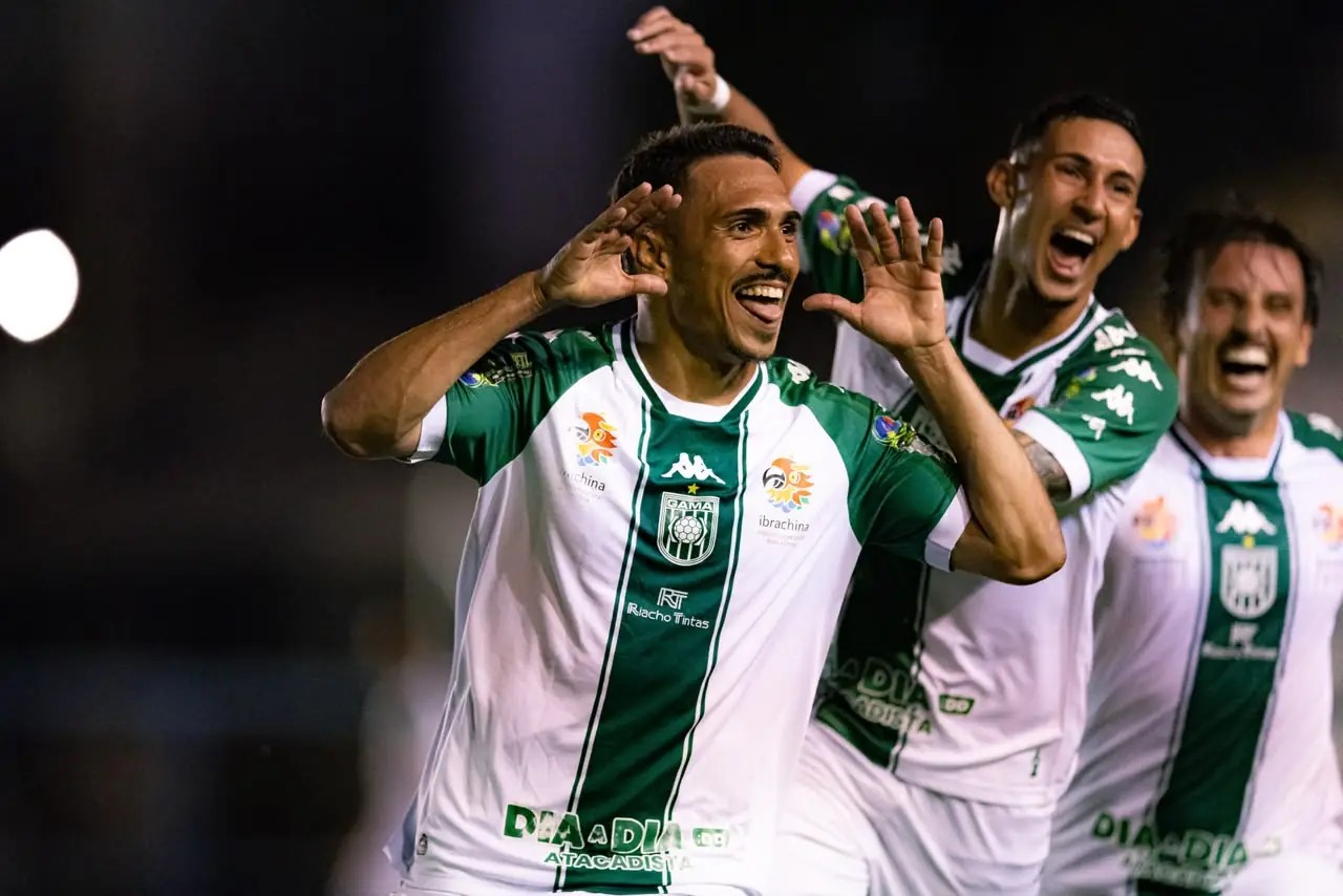 Santa Cruz oficializa retorno de Willian Júnior e amplia reforços para quadrangular do acesso