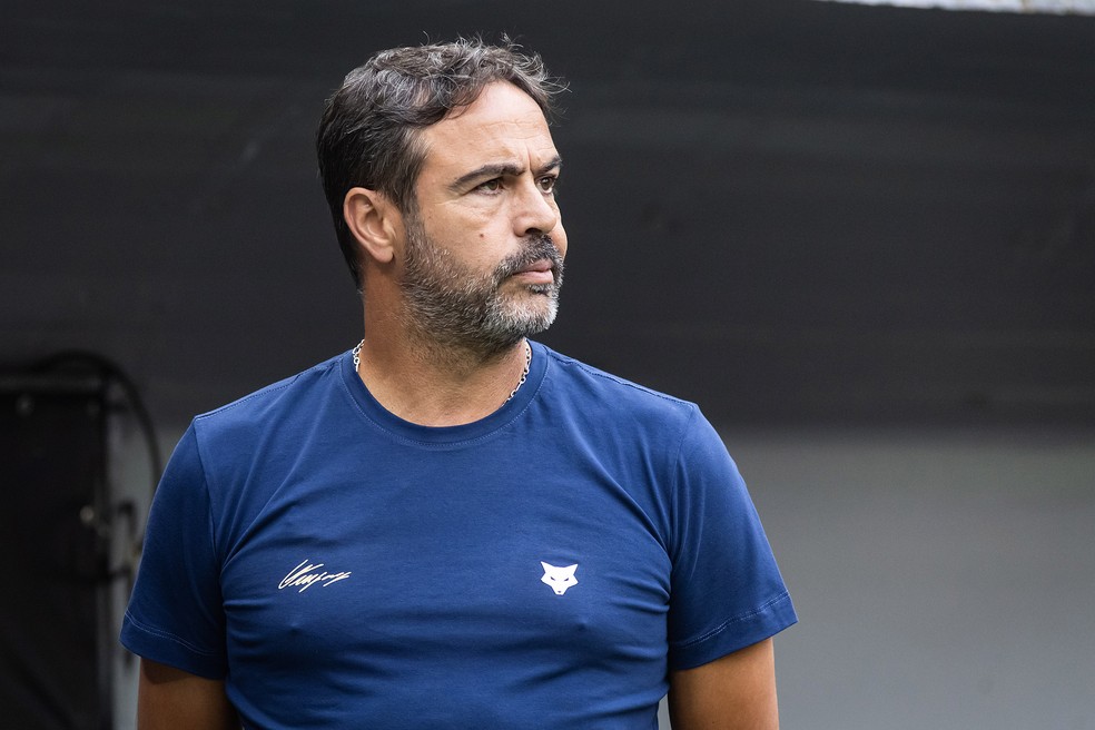 Cruzeiro estuda improvisação no meio-campo para enfrentar o Flamengo na Libertadores