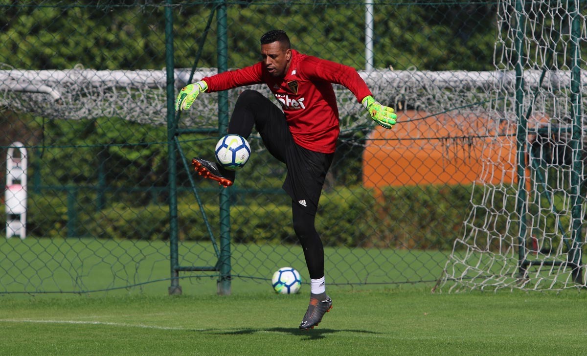 Sidão vê o São Paulo com mais respeito e também mais responsabilidade ...