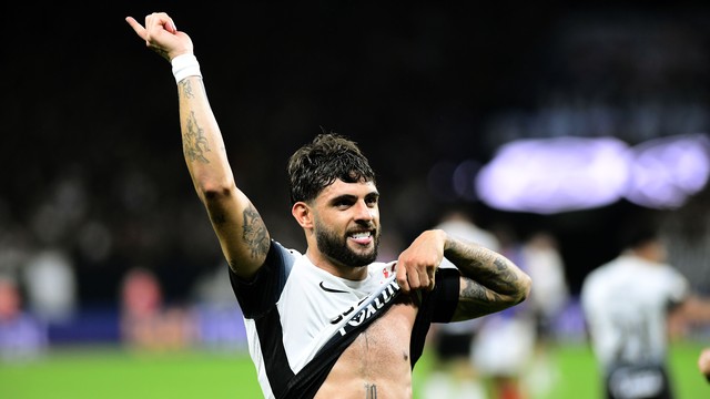 Yuri Alberto comemora o gol do Corinthians contra o Bahia