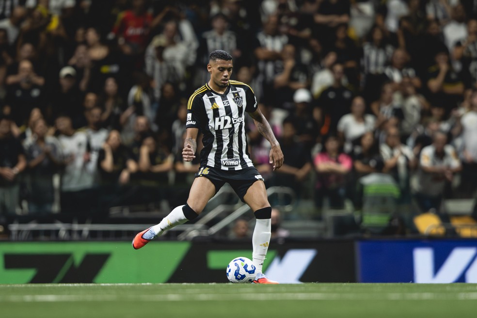 Ruan Tressoldi em Atlético-MG x Cruzeiro — Ruan Tressoldi