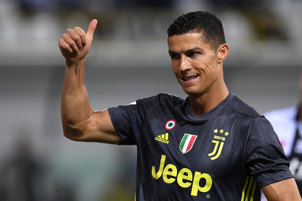 Camisa da sale juventus cr7 preta