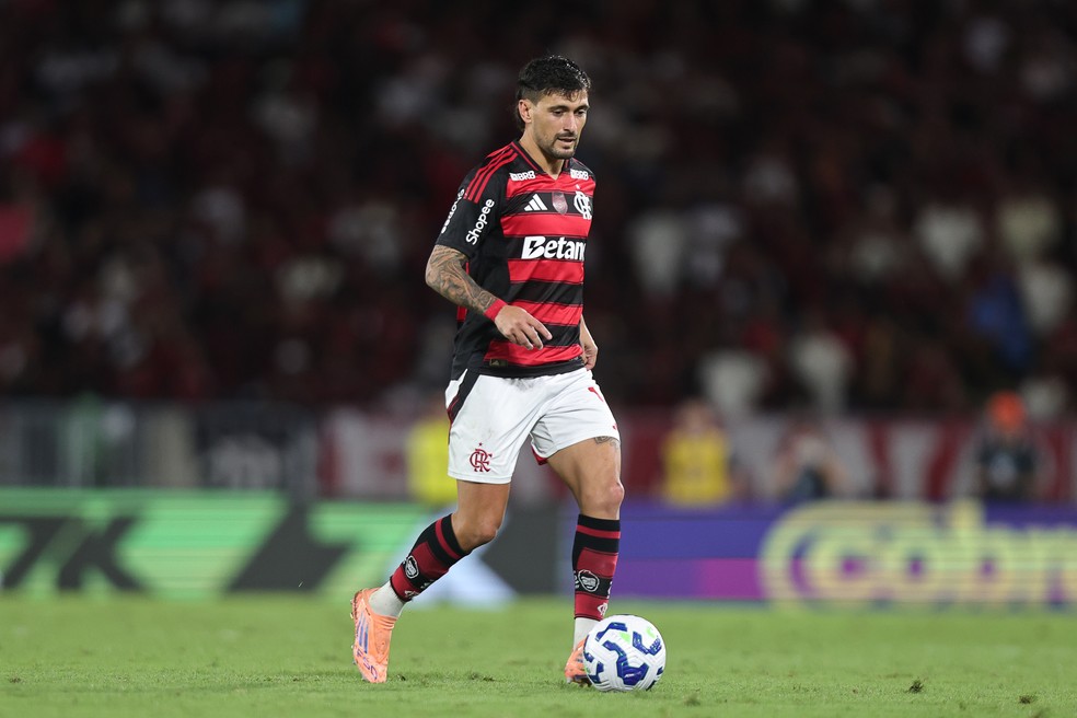 Arrascaeta, durante jogo entre Flamengo x Santos  Foto: Gilvan de Souza/Flamengo
