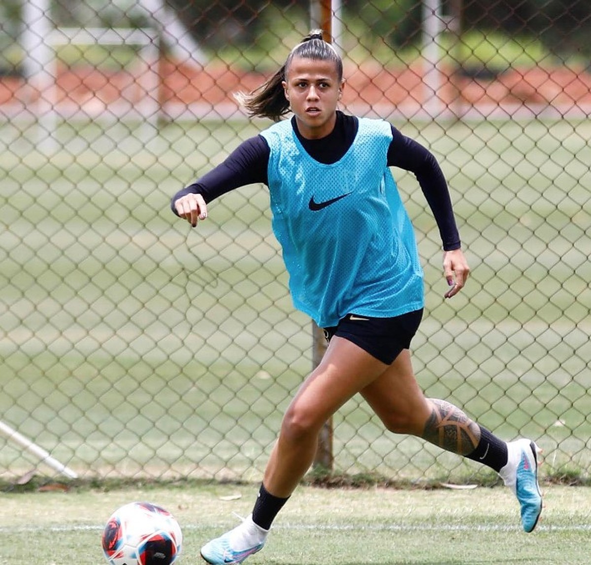 Com ex-Corinthians em novo pacote, Palmeiras feminino chega a 12 contratações para 2024