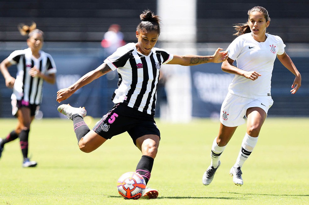 Maria Alves troca o Santos pela Juventus, onde será a primeira jogadora  brasileira, futebol feminino
