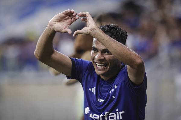 Decisivo em 70% das vitórias do Cruzeiro, Bruno Rodrigues vive ano mais artilheiro da carreira