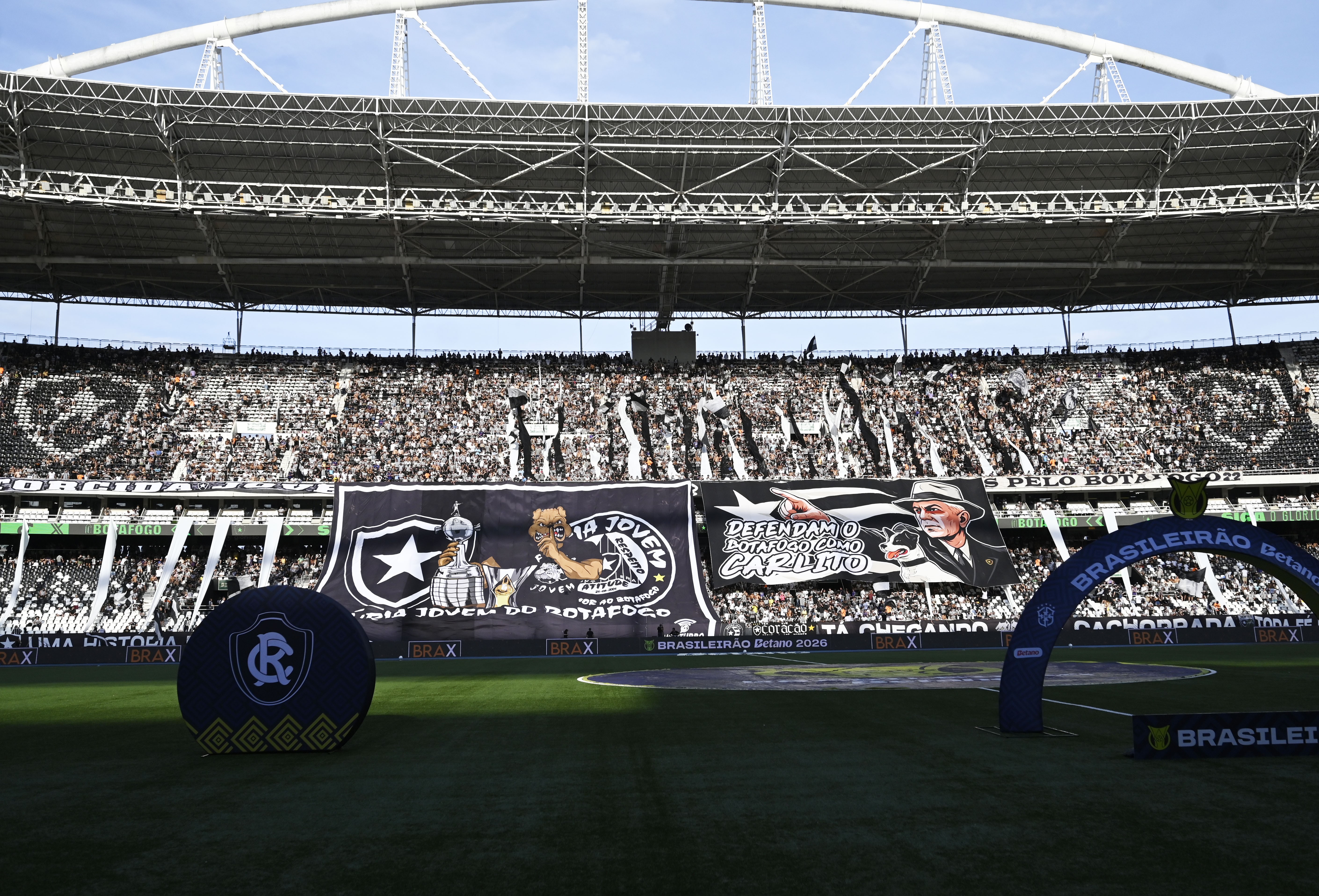 Botafogo x Corinthians: dicas, palpites e chances no Brasileirão