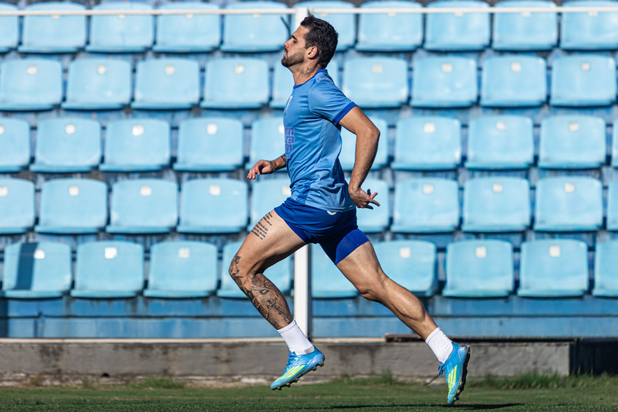 Felipe Vizeu volta a treinar no Avaí; veja a provável escalação
