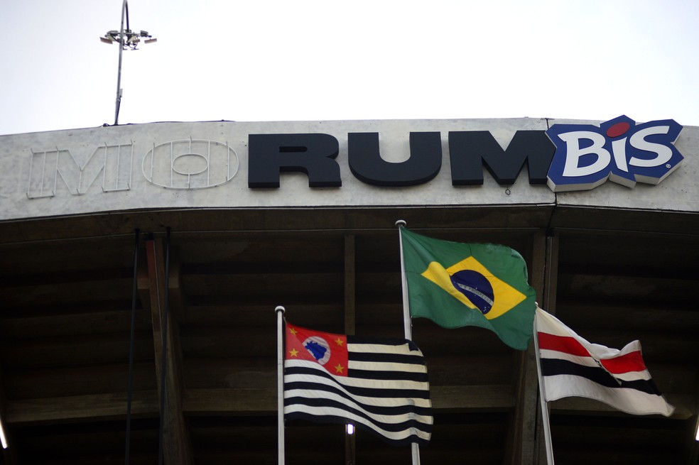 REFORMA CONCLUIDA! Morumbi ganha novo letreiro em modernização significativa para o estádio paulista