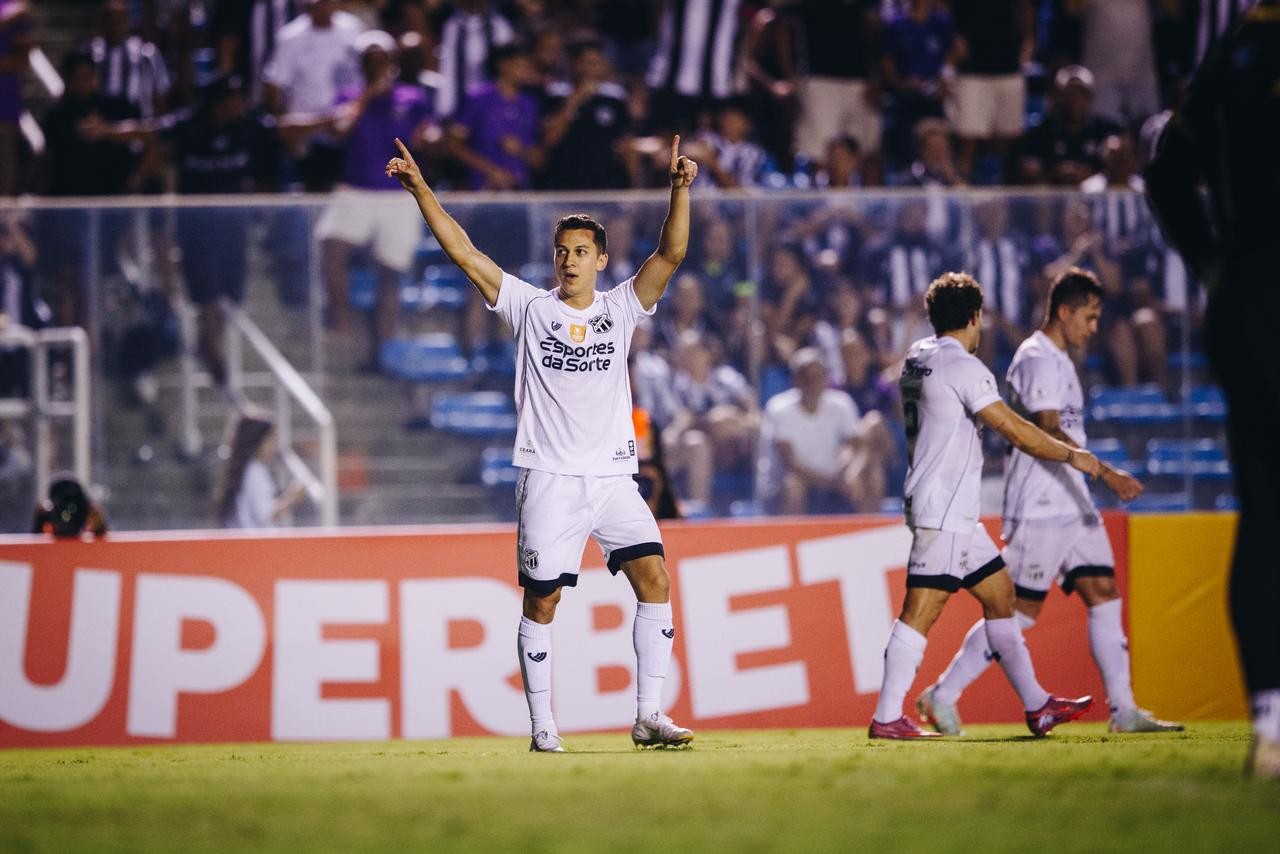 Sport acerta transferência de Juan Alano do Ceará até 2028