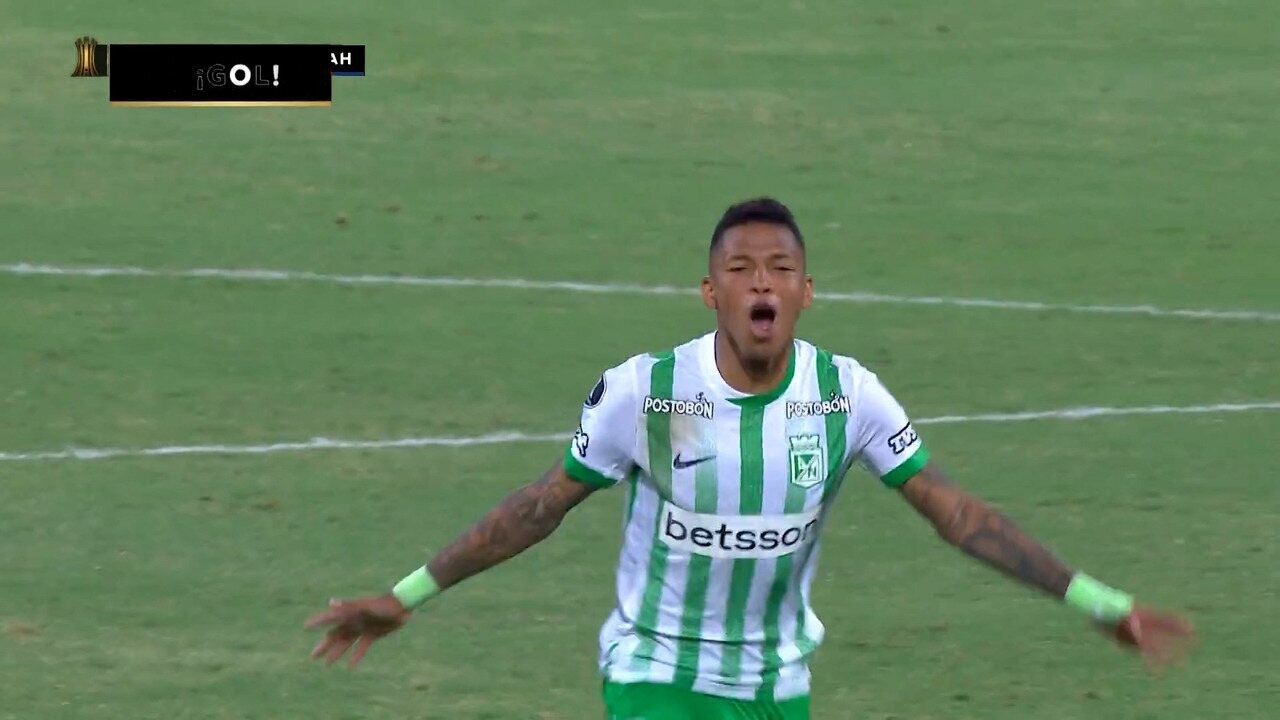 Análise: lado direito da defesa do Bahia é caminho para derrota