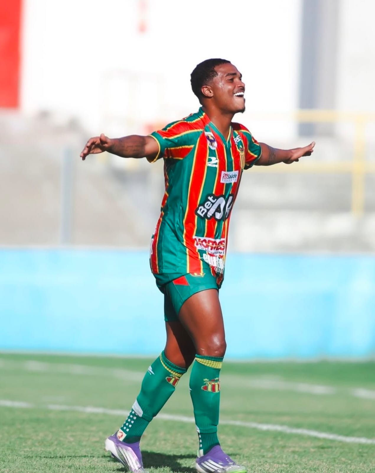 Sampaio Corrêa demite artilheiro antes da Série D