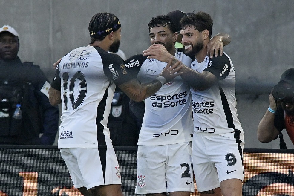 Vasco x Corinthians gol Yuri Alberto &mdash; Foto: Alexandre Loureiro/AGIF