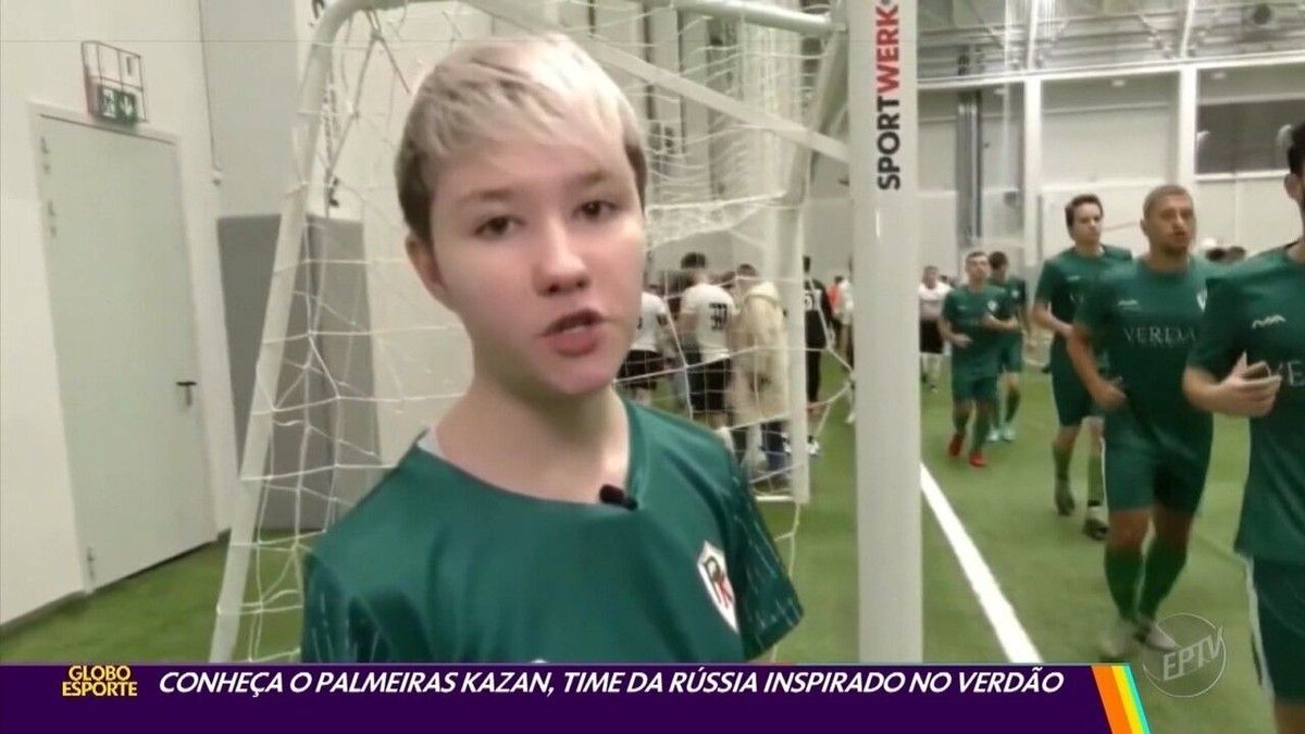 Palmeiras na Rússia: Torcedora cria time e disputa final no mesmo dia.