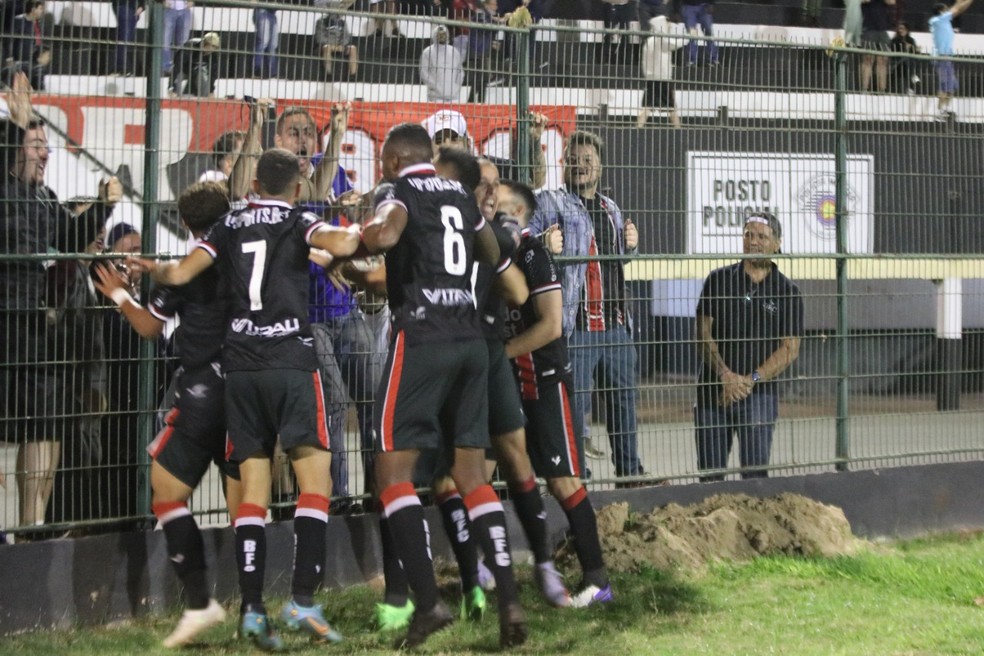 Botafogo-SP avança para a final da Copa Paulista e garante vaga na Copa do  Brasil 2022 - Lance!