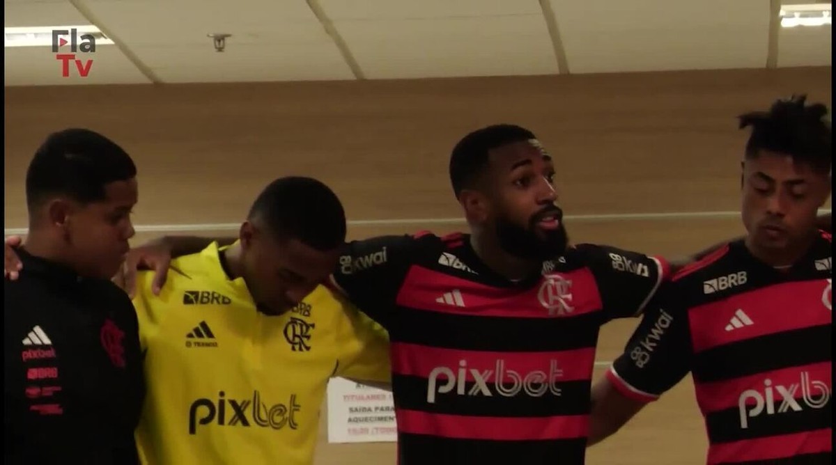 Gerson provoca clima hostil no vestiário antes de Corinthians x Flamengo