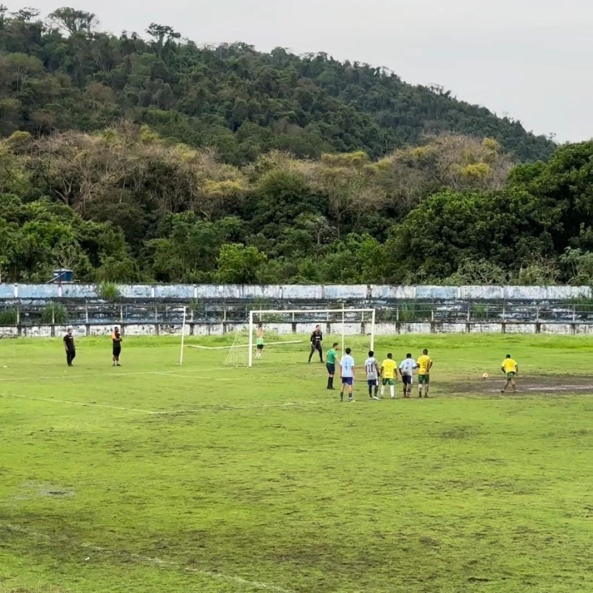 Santa Cruz-RJ vence o Barra Mansa pela Série B2 do Carioca