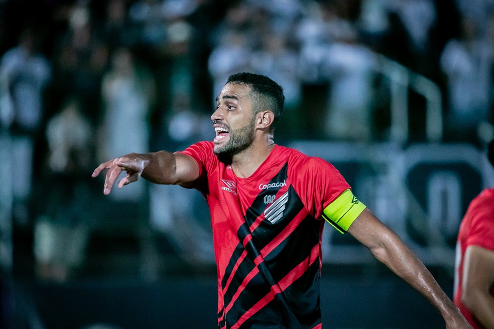 Alan Kardec fez nove gols pelo Athletico-PR na temporada — Foto: Fernando Teramatsu/AGIF