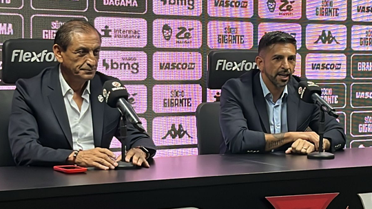 Vasco diz que Ramón Díaz pediu demissão no vestiário