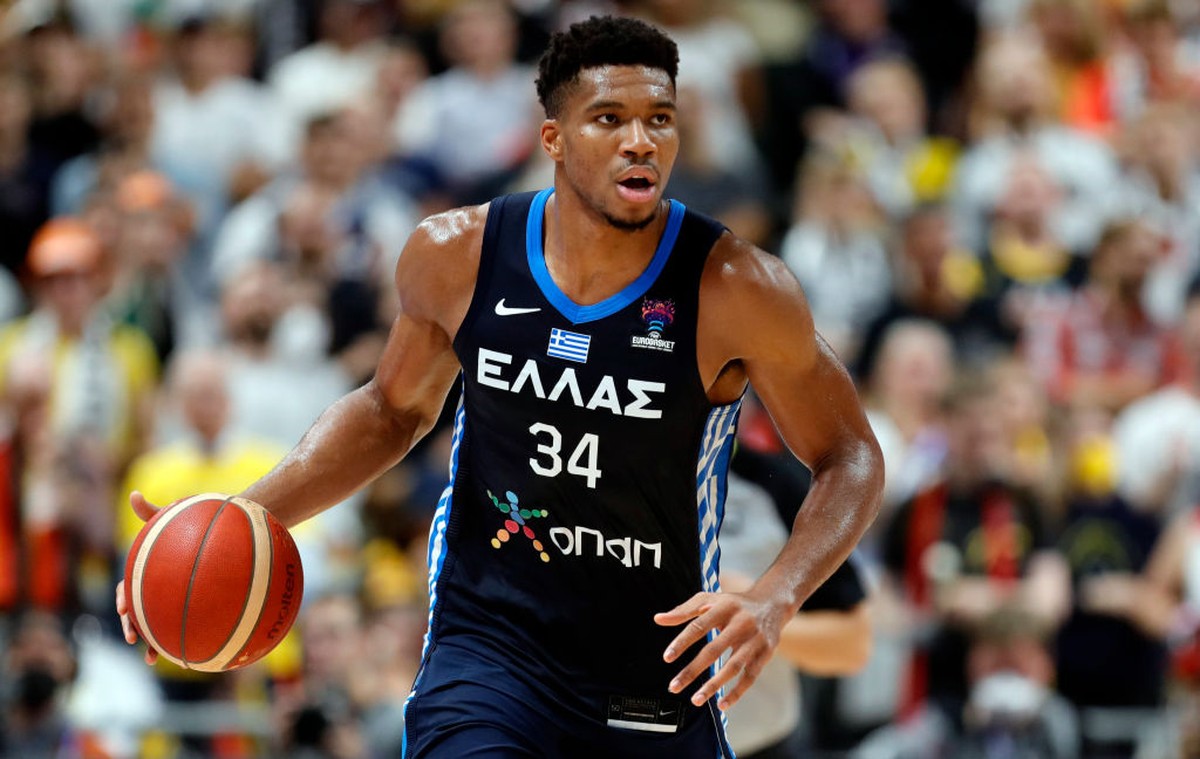 Giannis reforça a Grécia no pré-olímpico após perder playoffs da NBA ...