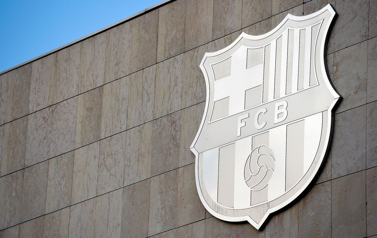 Un juzgado condena al Barcelona a pagar deudas por valor de un millón de dólares a empresarios  futbol español