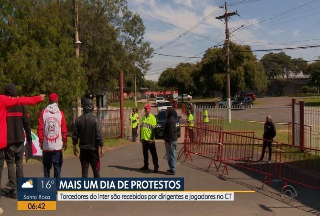 Inter recebe doação de R$ 20 milhões para quitar atrasos com elenco | Ge