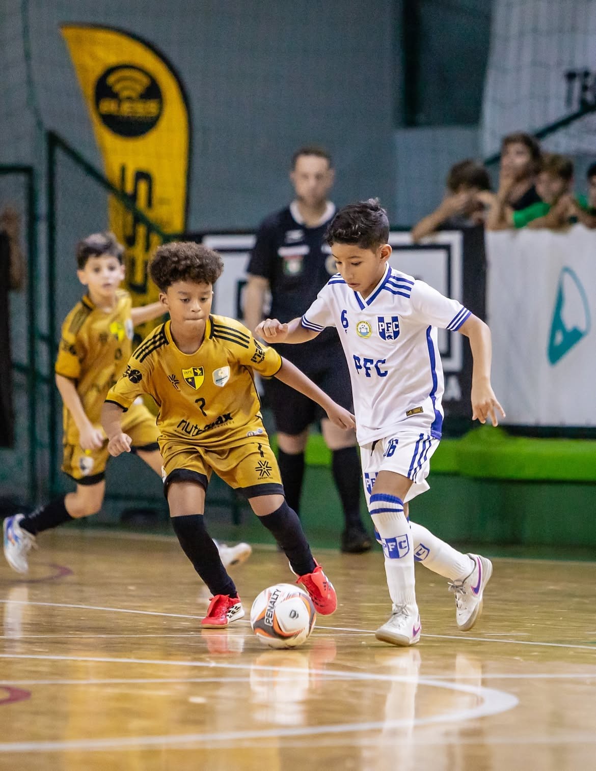 Mesmo com derrota, IAPE garante liderança do grupo e vaga nas quartas da Taça Brasil Sub-10