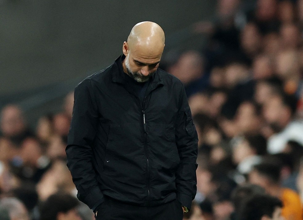 Pep Guardiola lamenta derrota do Manchester City para o Real Madrid, por 3 a 0 — Foto: Reuters