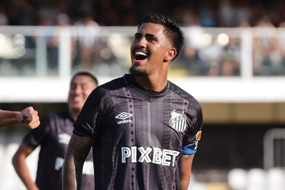 Zagueiro ex-Santos e Paulista disputará final do Campeonato