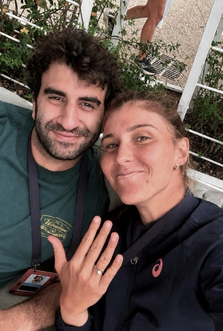 Bia Haddad fica noiva do neurocirurgião Alex Daoud: "Para sempre com você"
