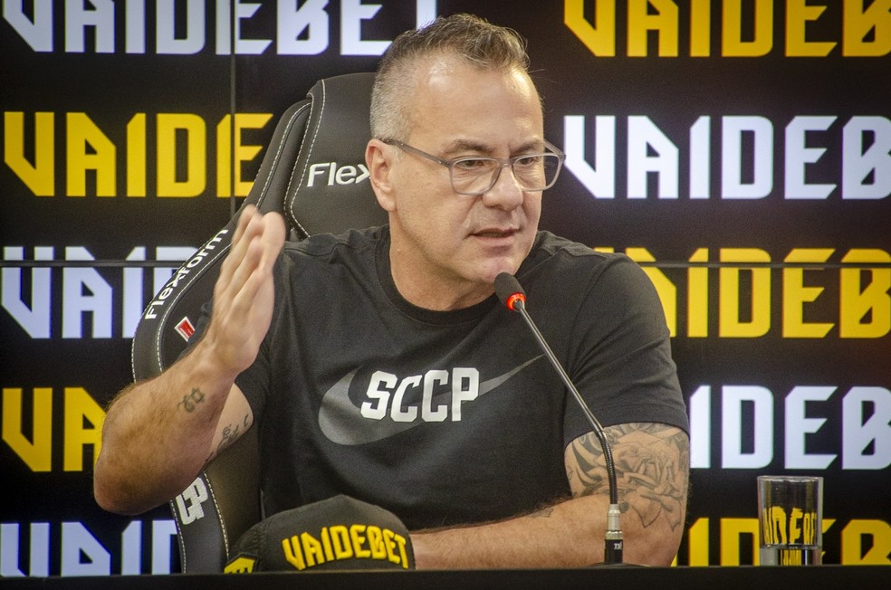 Sérgio Moura, diretor de marketing do Corinthians, pediu afastamento após polêmicas sobre o contrato  — Foto: Jozzu/Agência Corinthians