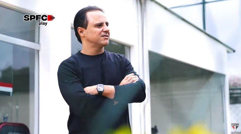 Felipe Massa visita o CT do São Paulo — Foto: Reprodução