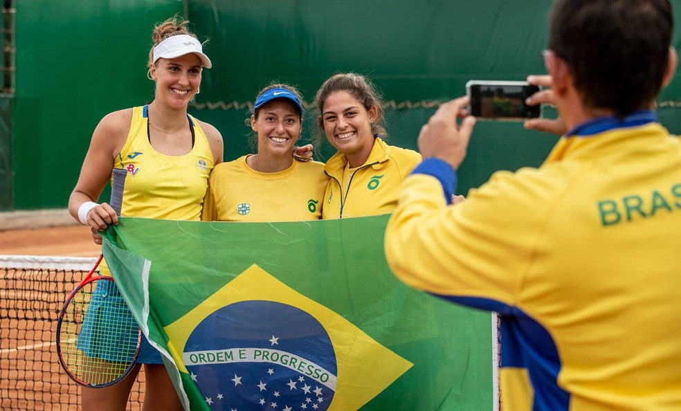 Bia Haddad aparece em 16º no ranking e alcança segunda melhor posição de um  brasileiro na história