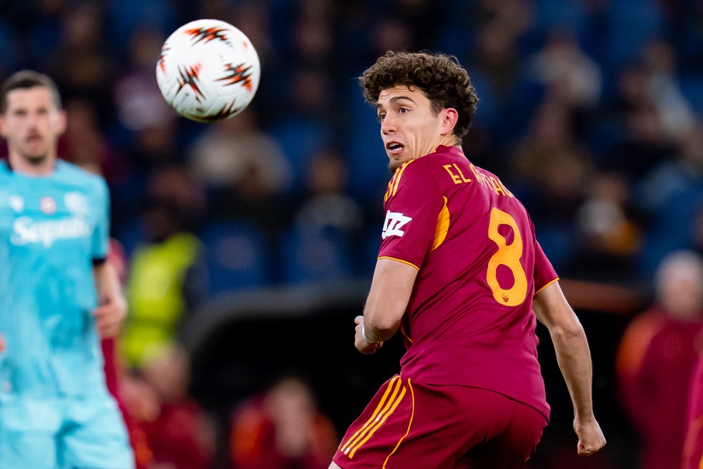 Neil El Aynaoui em ação pela Roma