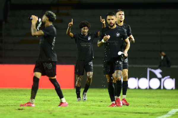 Talles Magno desfalca o Corinthians no sábado e viaja aos Estados Unidos