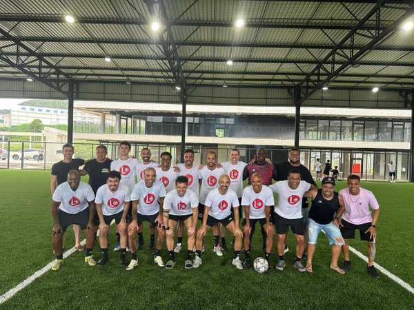 Ex-jogadores de Atlético-MG e Cruzeiro se reúnem em time de BH