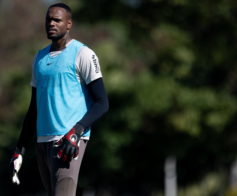 Carlos Miguel em treino no Corinthians — Foto: Rodrigo Coca/Agência Corinthians
